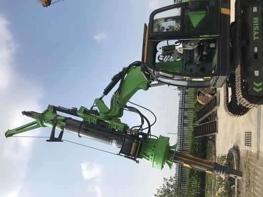 Piattaforma di perforazione usata con motore ISUZU AA-6HK1XQP con sistema idraulico a circuito chiuso per lunghezza massima palo 30 metri