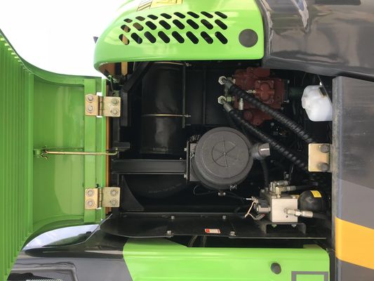Piattaforma CFA per la costruzione di pilastri con coppia di 320 kN.m e profondità di 34 m per pilastri gettati in posizione privi di vibrazioni (EU Stage V)